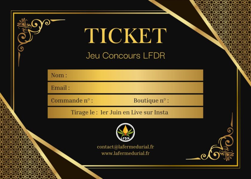 Black and Gold Simple Gift Card (1)